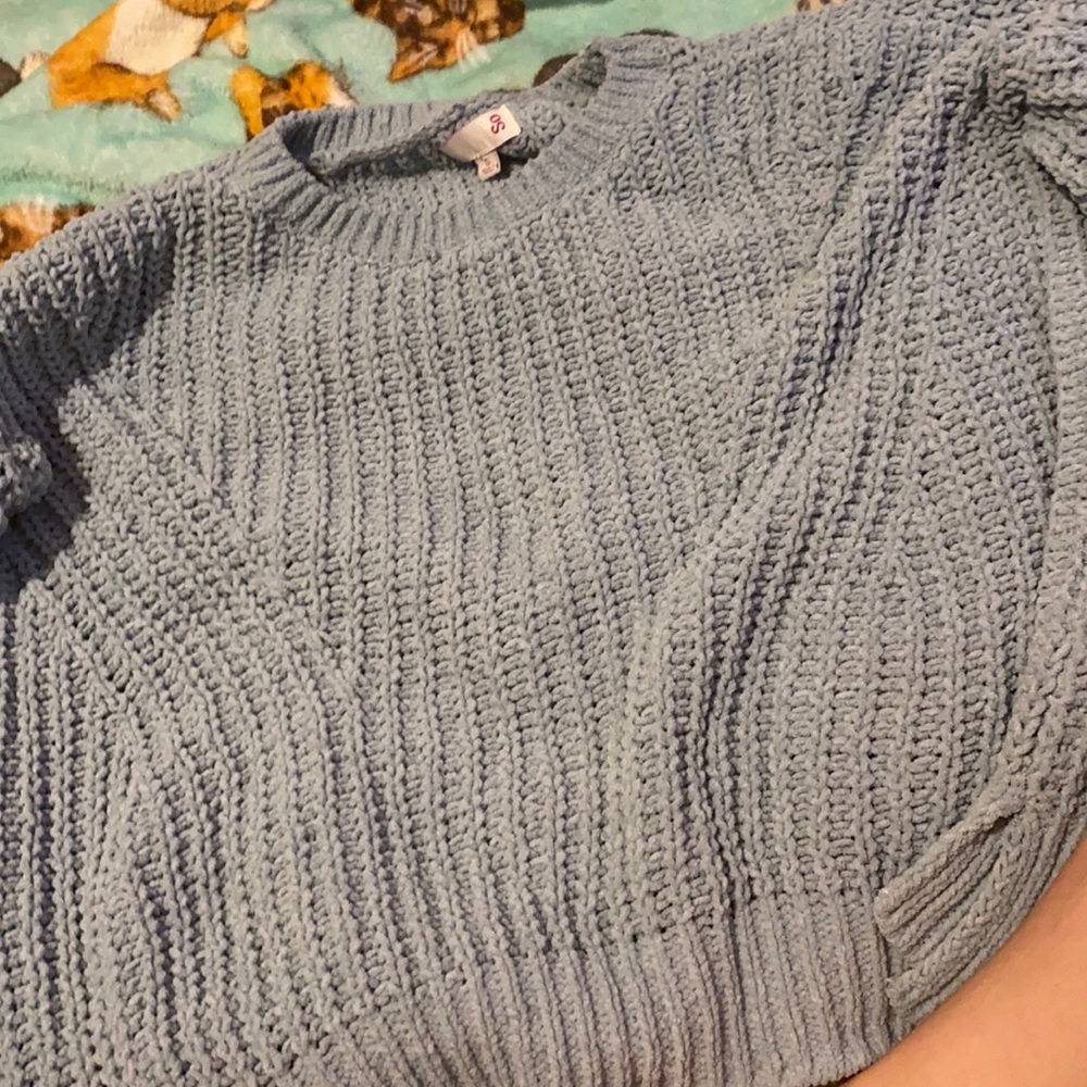 SWEATER